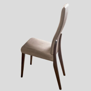 Essenza Chairs